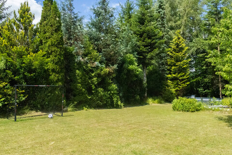 Garten mit Fußballtor